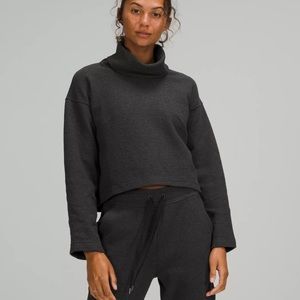 Ribbed Funnel Neck pullover